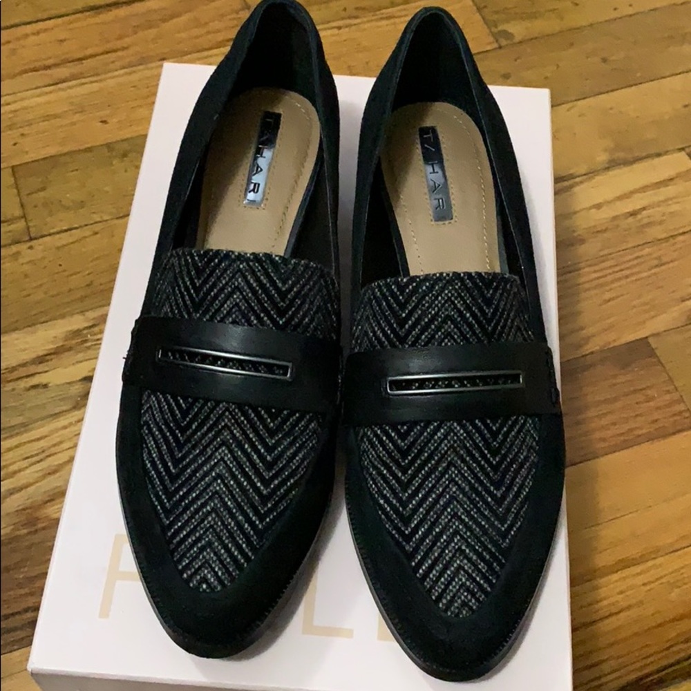 NWOT Elie Tahari Lorna Loafer - Picture 3 of 8